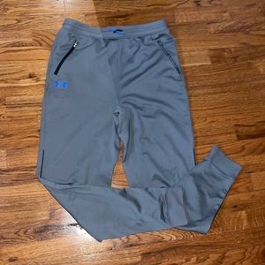 Youth Under Armour joggers XL Gray VEUC Sweatpants so soft loose fit no stains